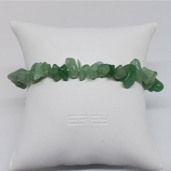Green Stone Chip Stretchy Bracelet - Picture 1 of 5